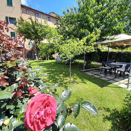 Апартаменти Dimora Bellavista Сієна Екстер'єр фото